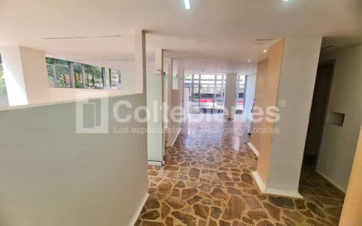 Amplia y funcional oficina en arriendo en Estadio-Medellín