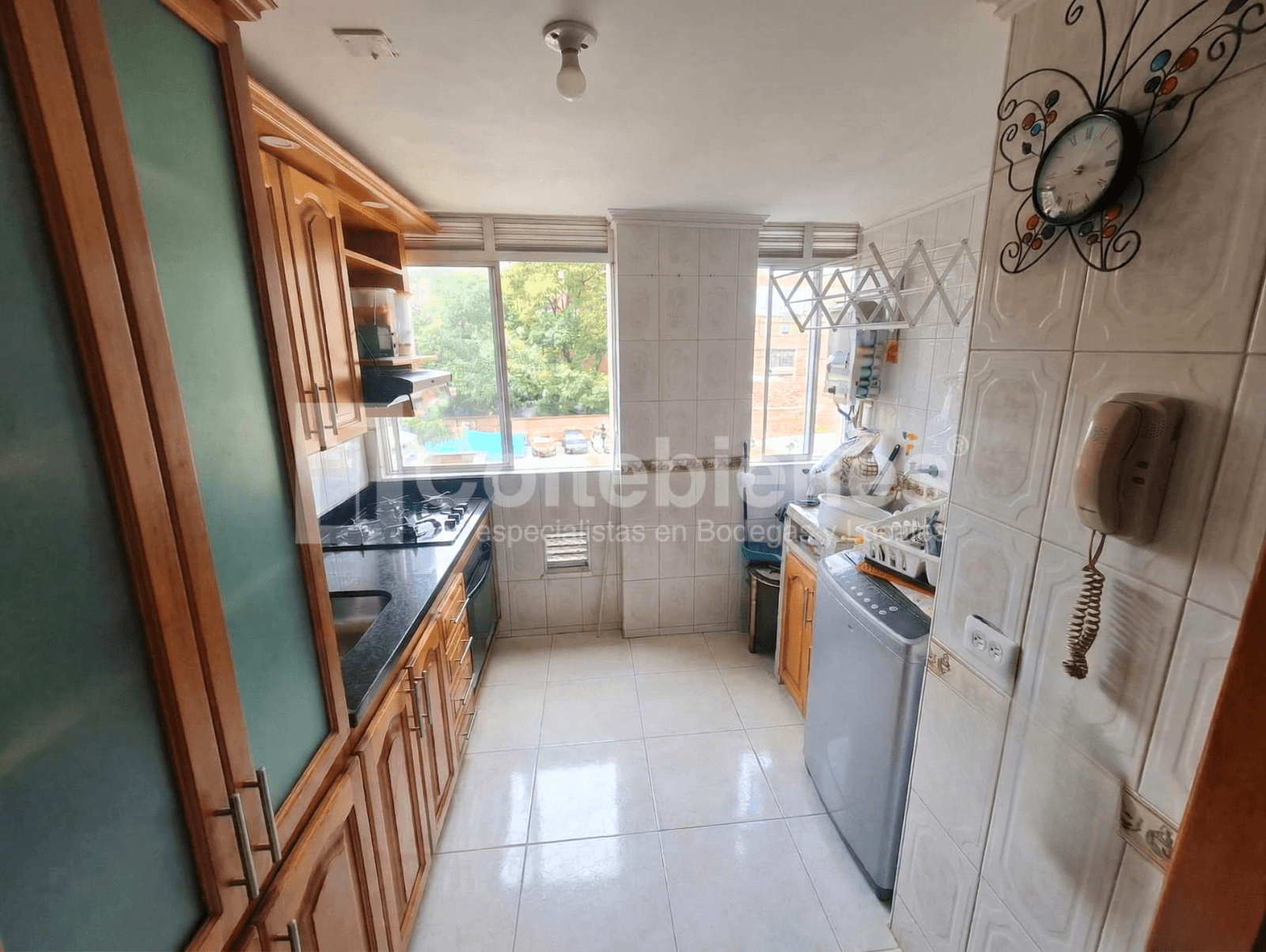 Apartamento en arriendo en La Loma de los Bernal-Medellín foto 5