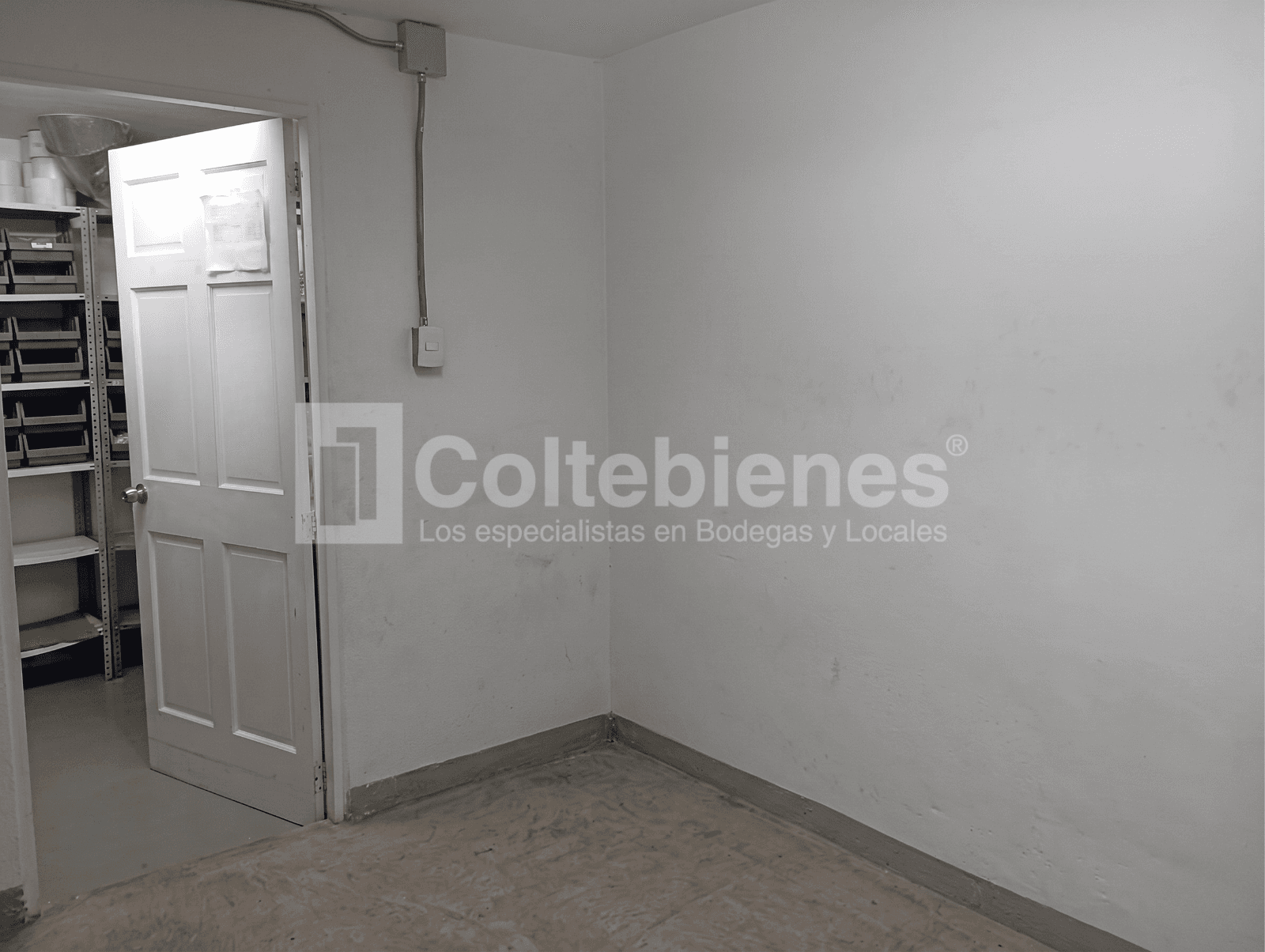 Venta de bodega industrial en Pilsen-Itagüí foto 4