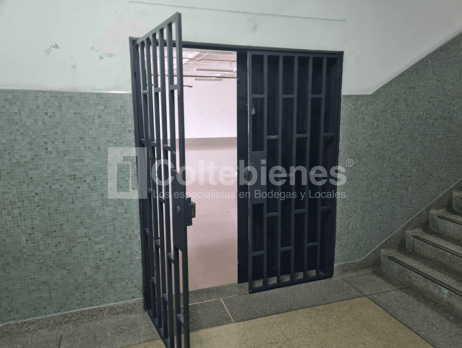 Arriendo de amplio local comercial en Guayabal-Medellín foto 2