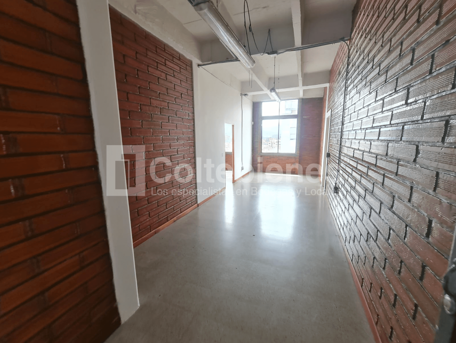 Arriendo de amplio local comercial en Guayabal-Medellín foto 3