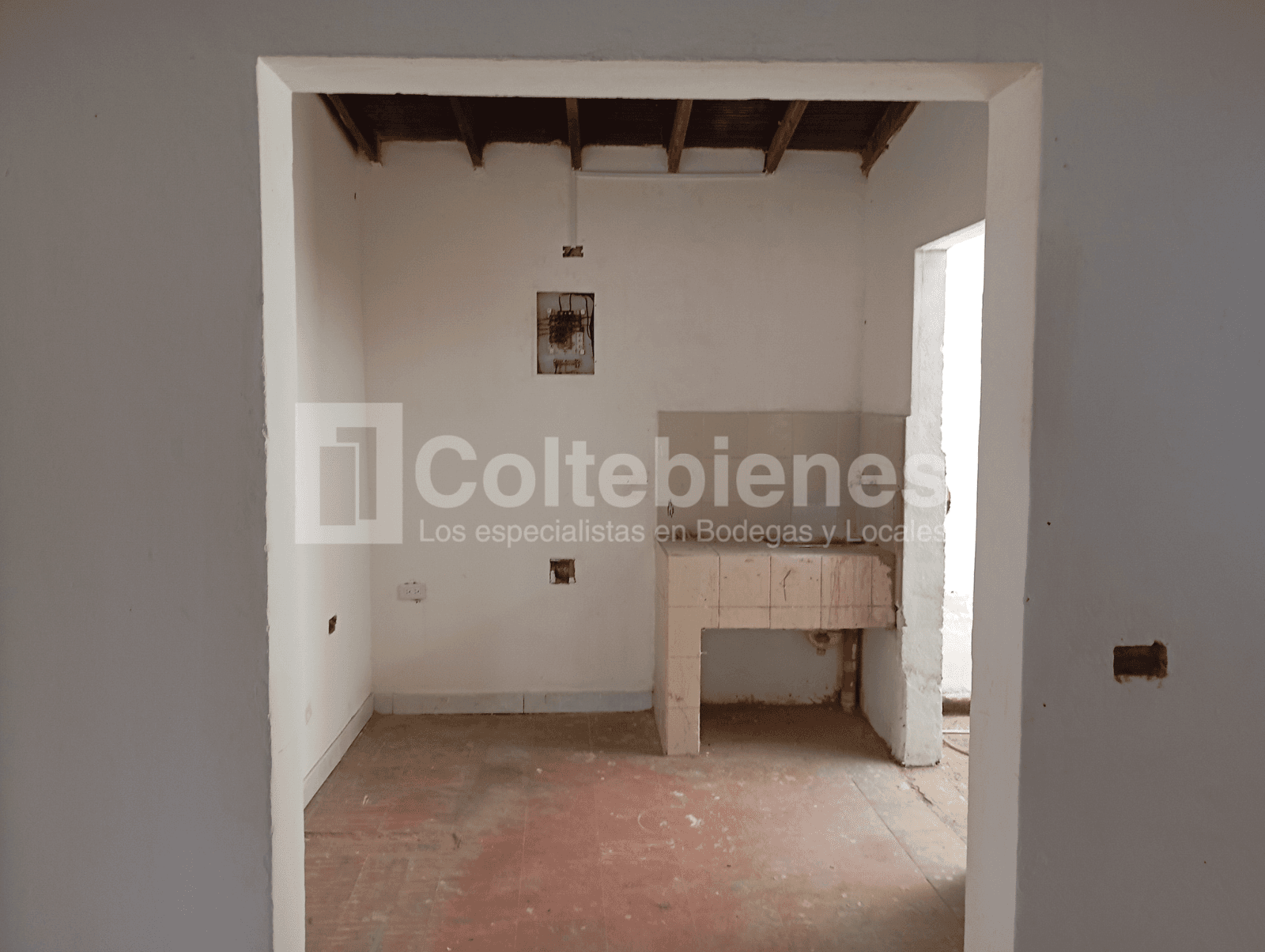 Local en arriendo - Barrio Antioquia foto 3