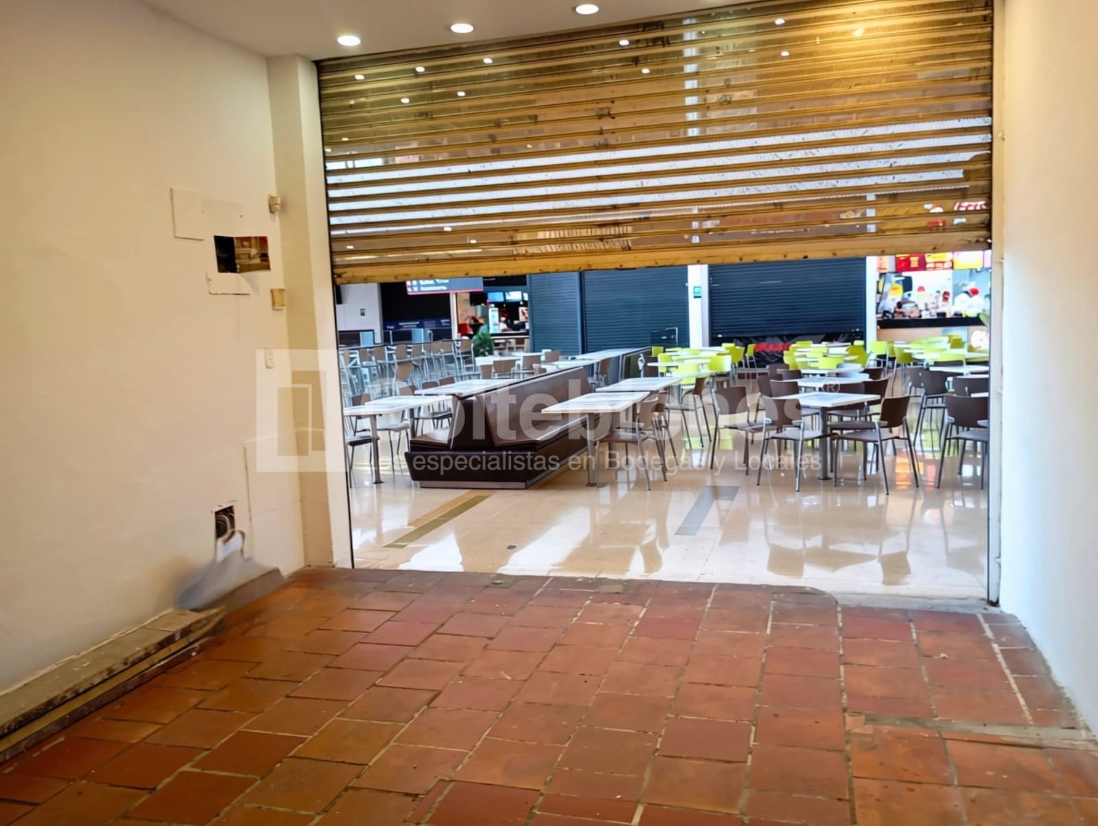 Local en arriendo – San diego, Medellín foto 2