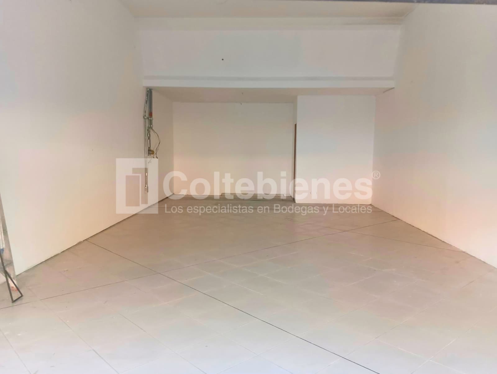 Local en arriendo - Carlos E. Restrepo, Medellín foto 5