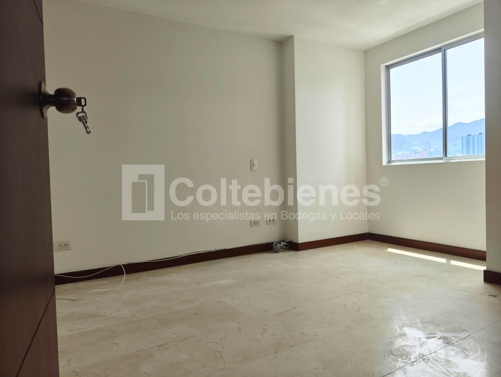 Apartamento en arriendo-Laureles, Medellín foto 5