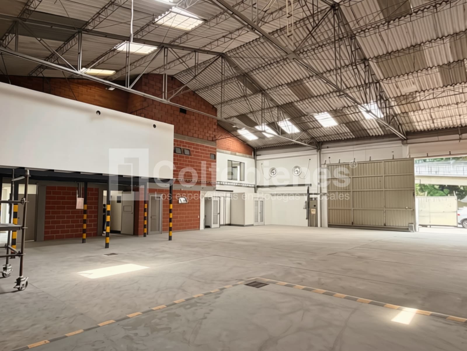 Bodega en arriendo-El Poblado, Medellín foto 2