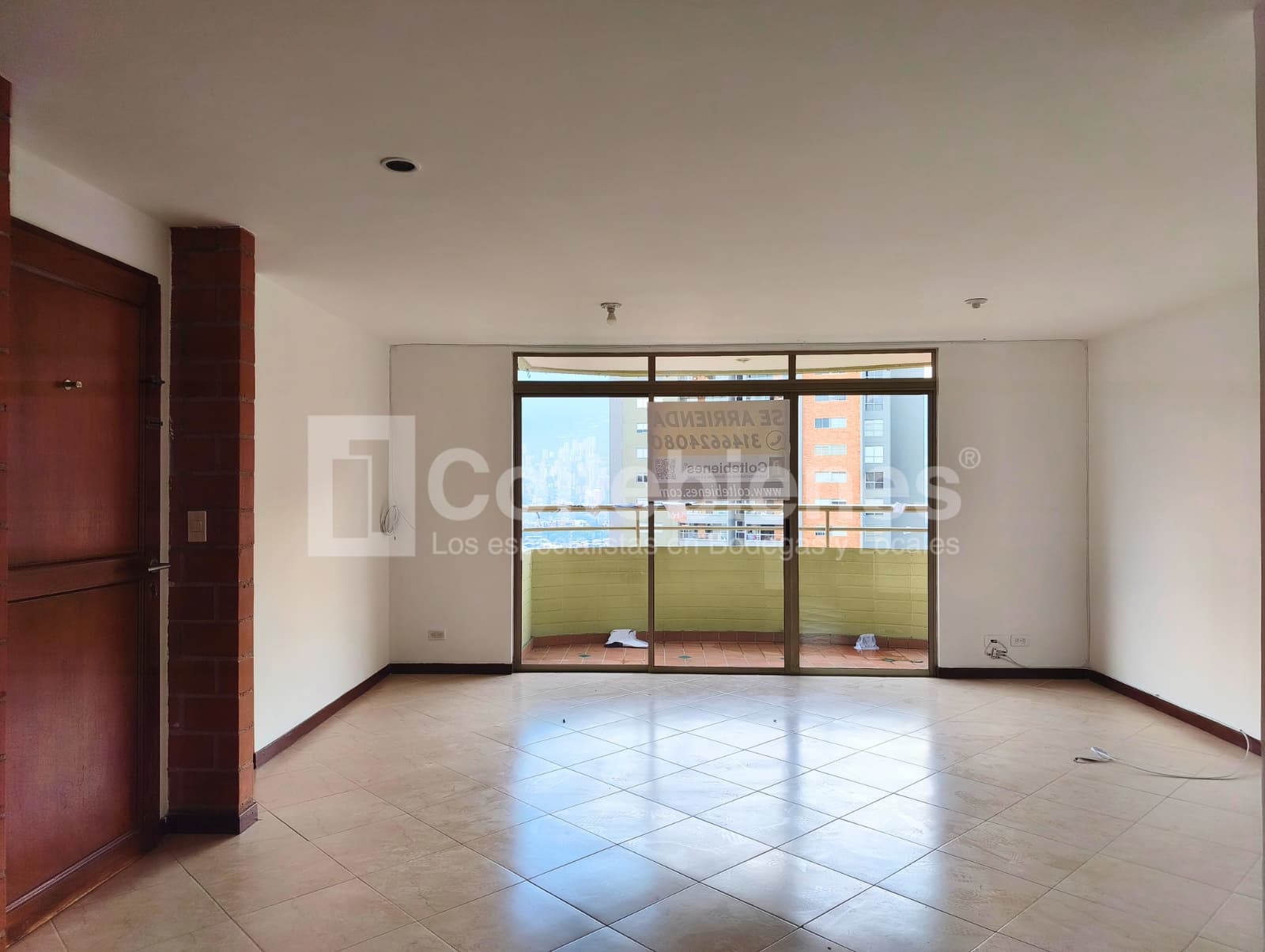 Apartamento en arriendo – Loma de los Bernal, Medellín