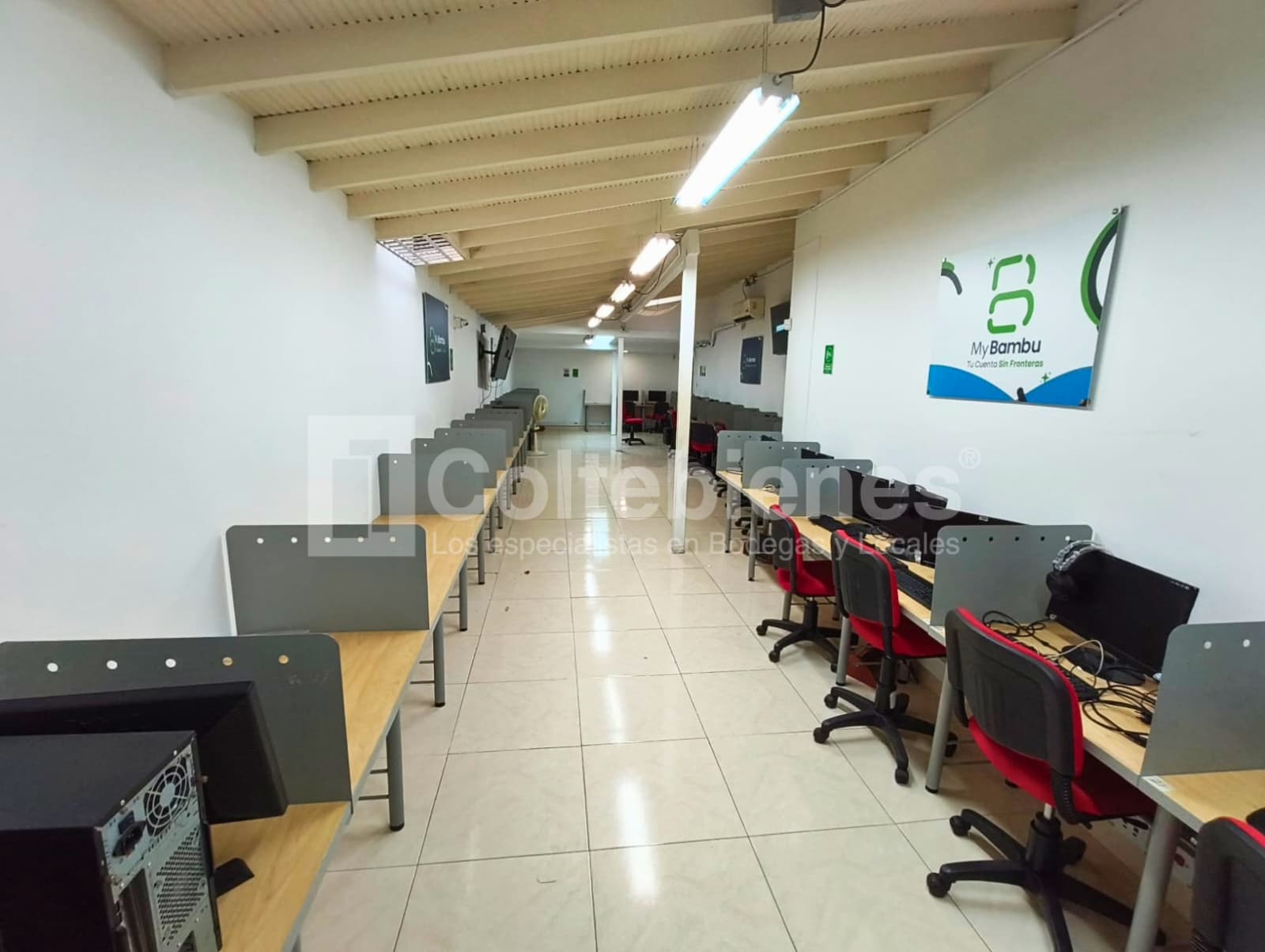 Casa Comercial en arriendo - Patio Bonito, El Poblado foto 5