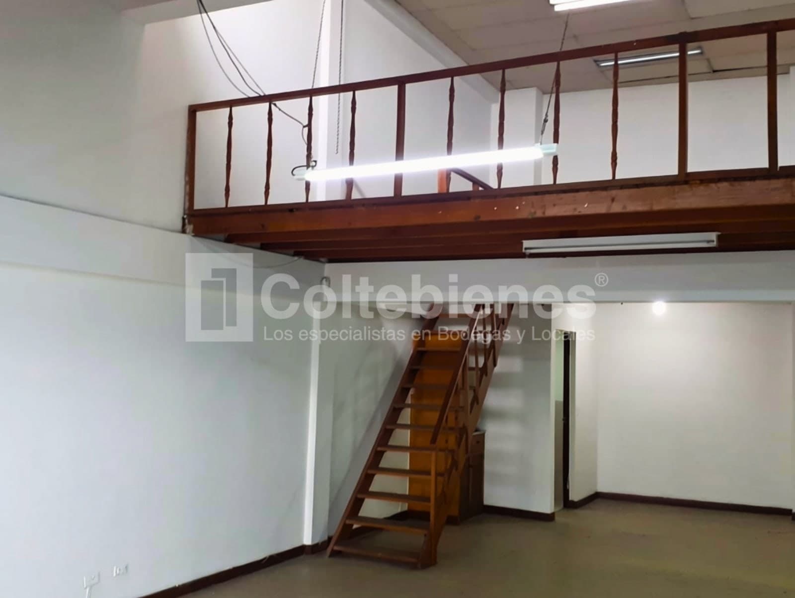 Local en arriendo – Guayabal, Medellín foto 3