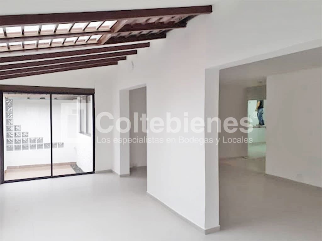 Casa en arriendo/venta – Poblado, Medellín
