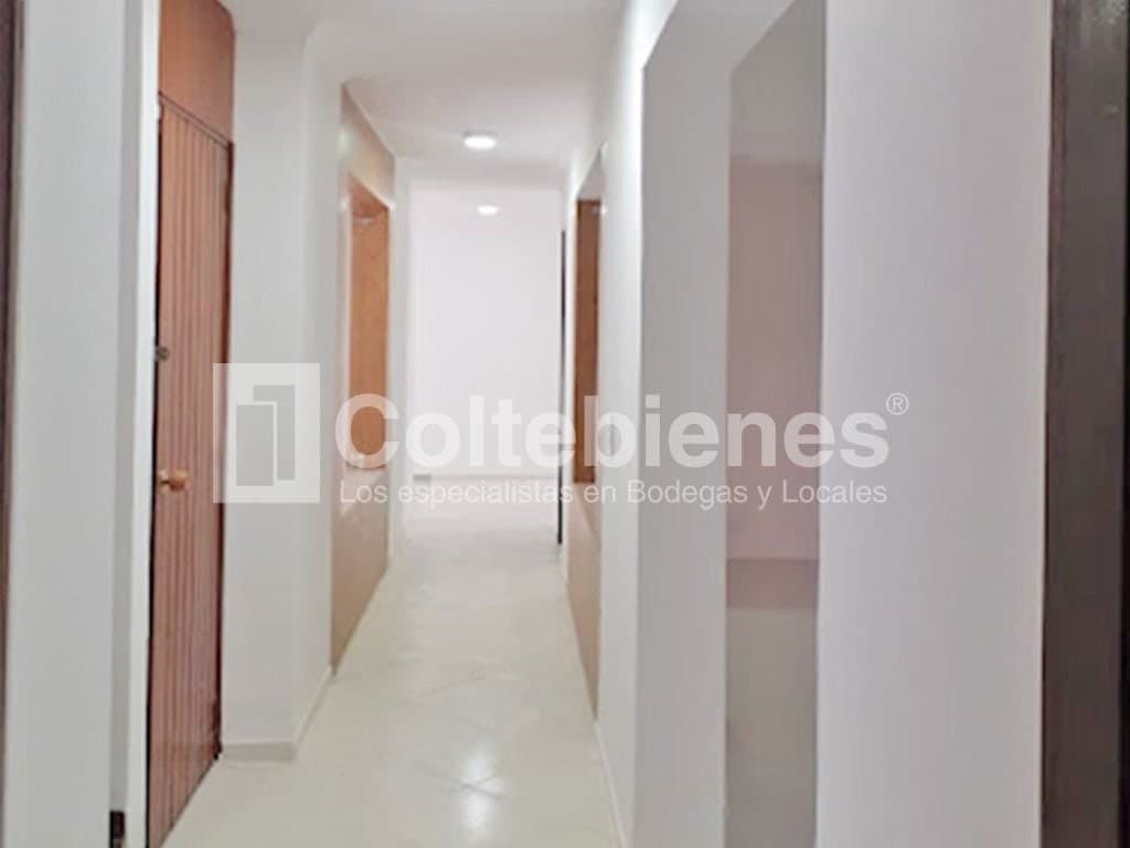 Casa en arriendo y venta - El Poblado, Medellín foto 5