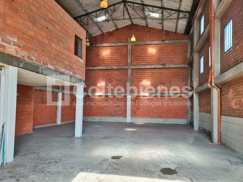 Bodega en arriendo – Primavera, Envigado