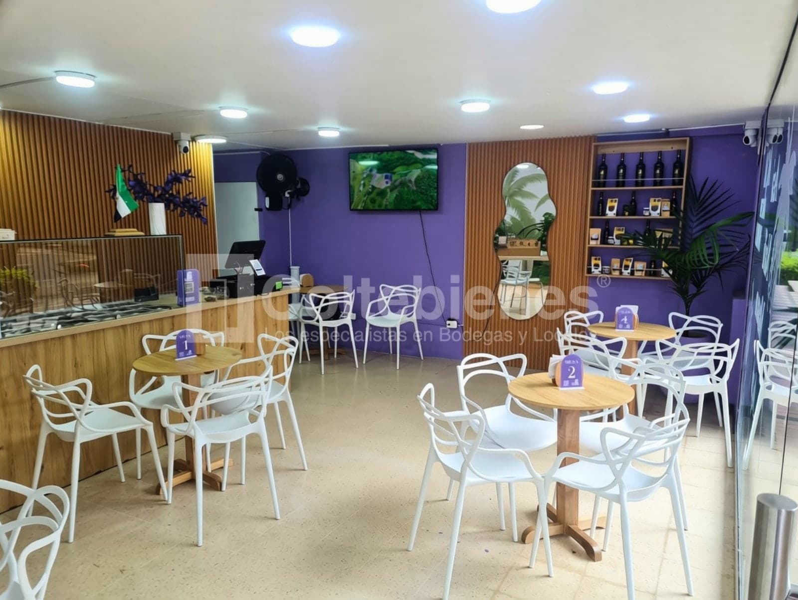 Local en arriendo – Patio Bonito, Medellín foto 2