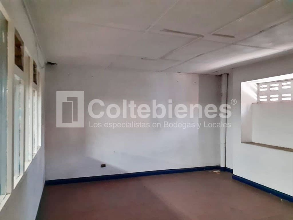 Bodega en arriendo - Barrio Colombia foto 5