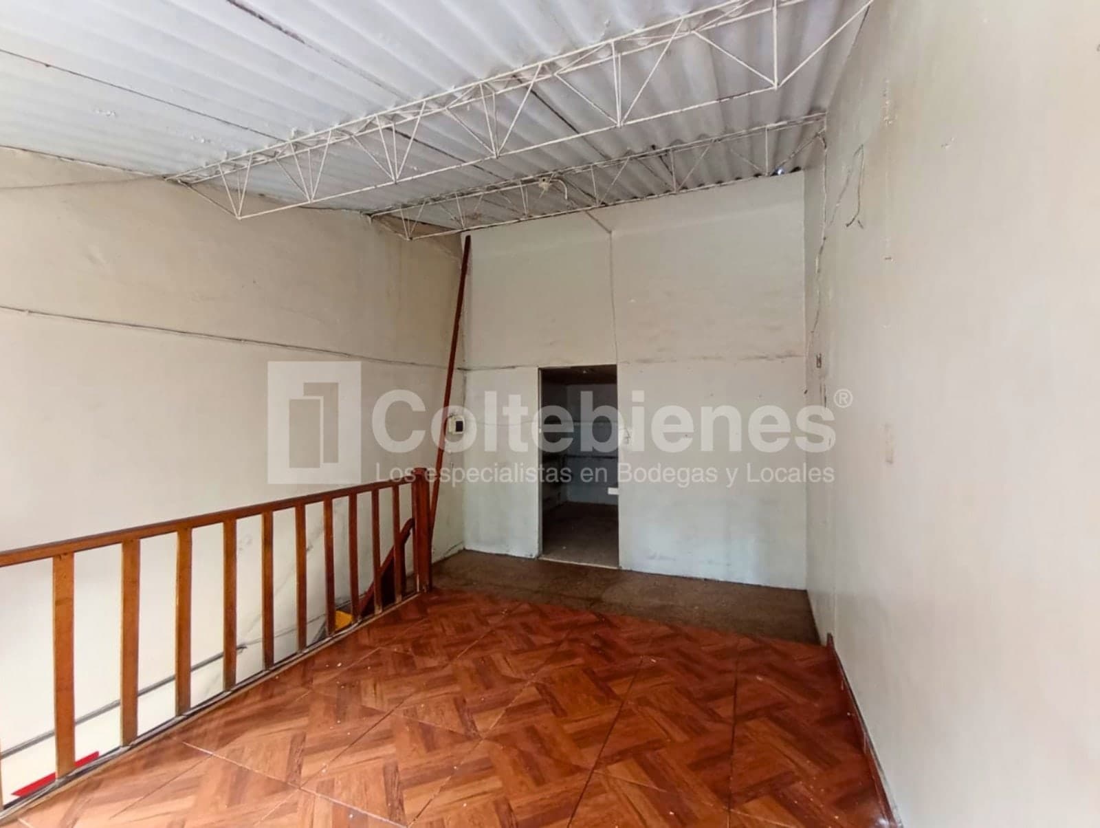 Local en arriendo - El Chagualo, Medellín foto 2