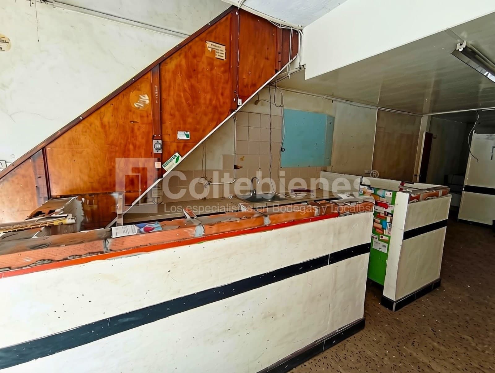 Local en arriendo - El Chagualo, Medellín foto 5