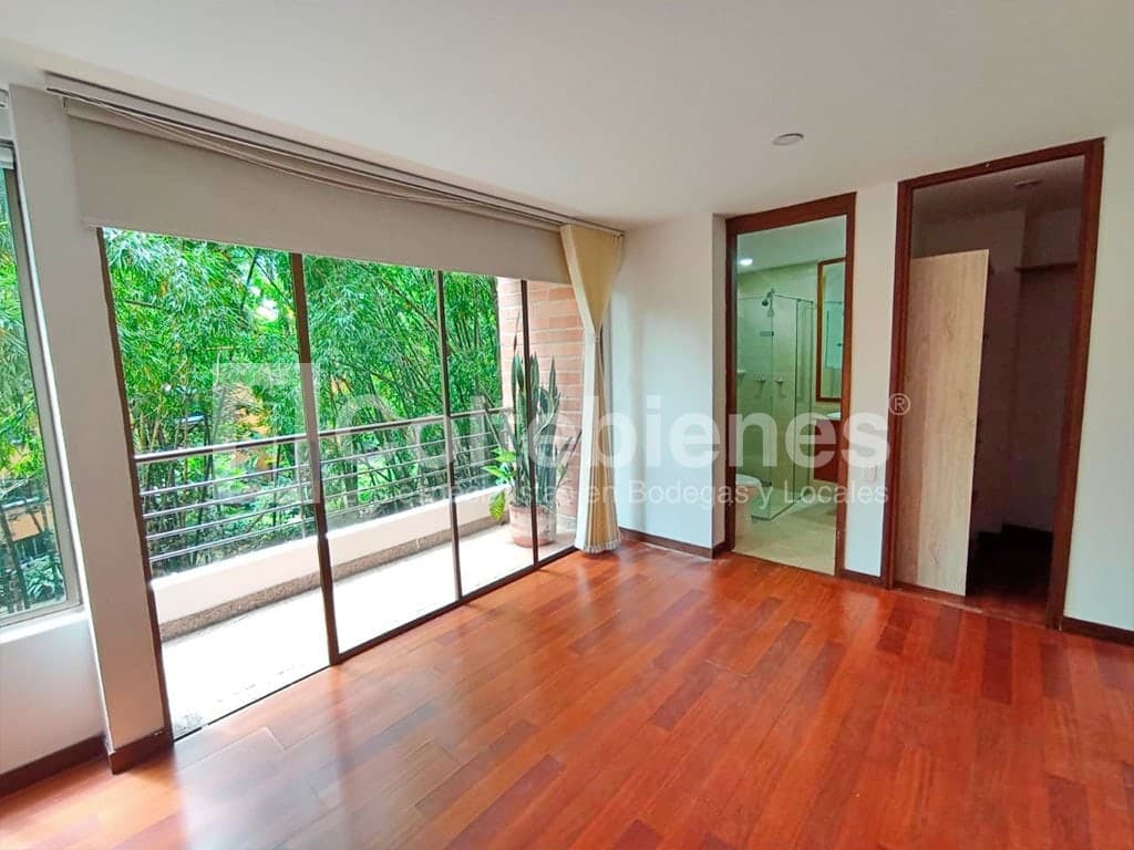 Apartamento en venta - Envigado, Antioquia foto 4