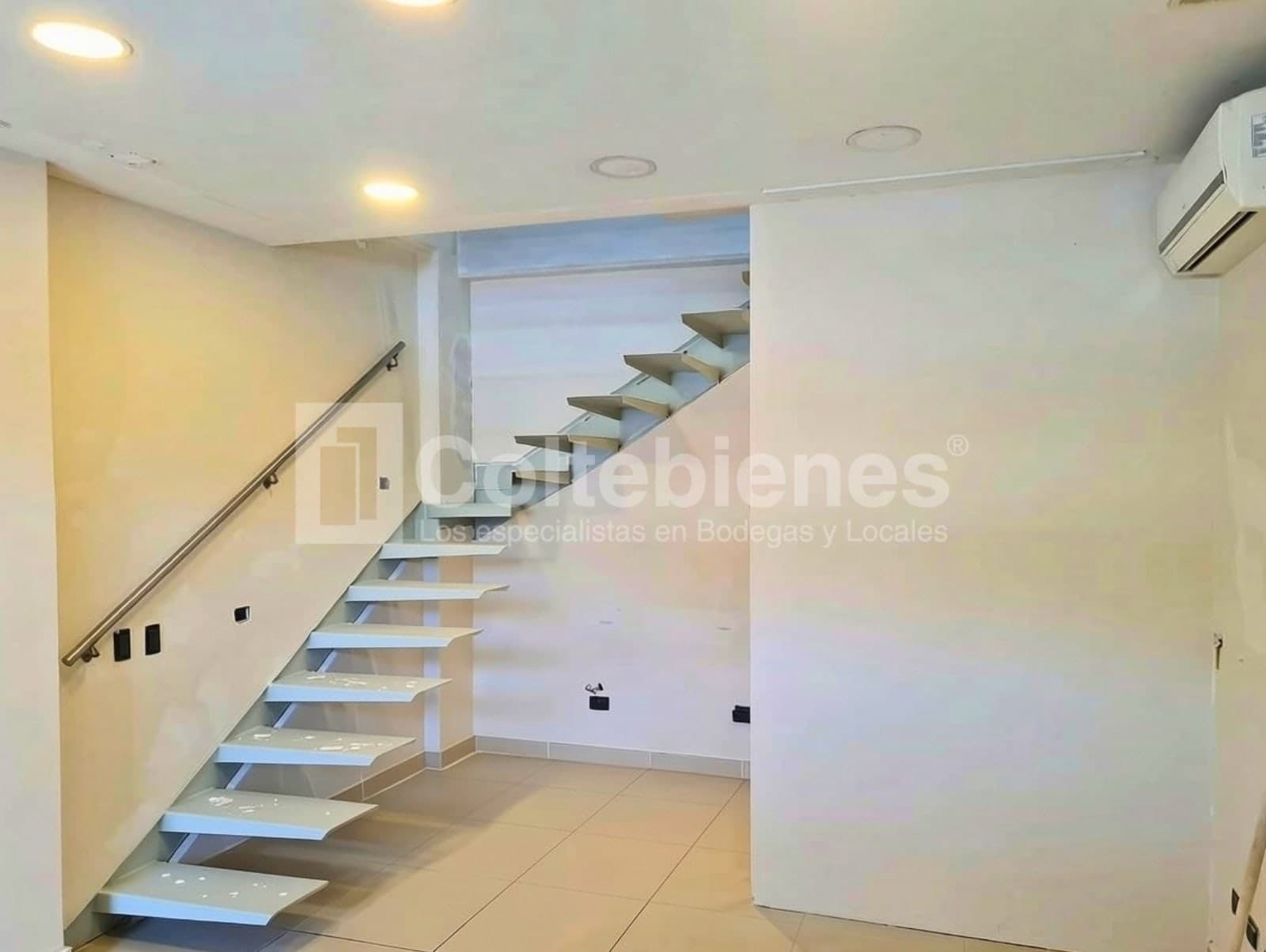Local en arriendo y venta - Palmas, Medellín foto 3