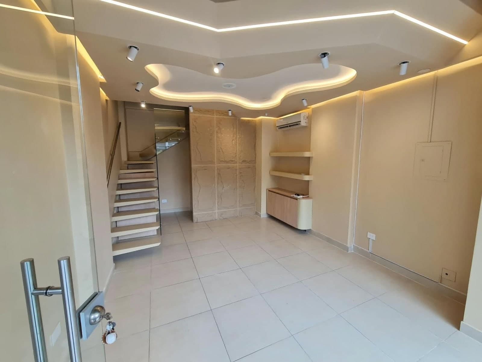 Local en arriendo/venta – Las Palmas, Medellín