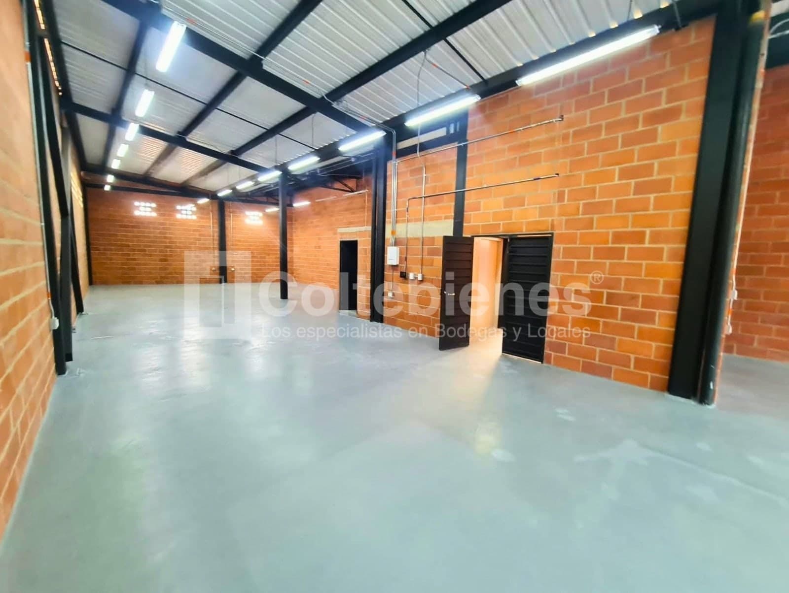 Bodega en arriendo – Campo Amor, Medellín