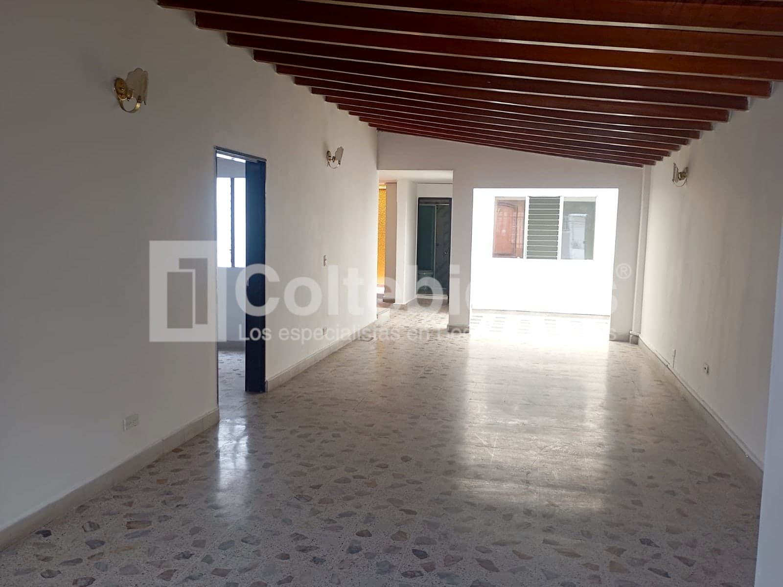 Casa en arriendo – Simon Bolivar, Itagüí foto 2