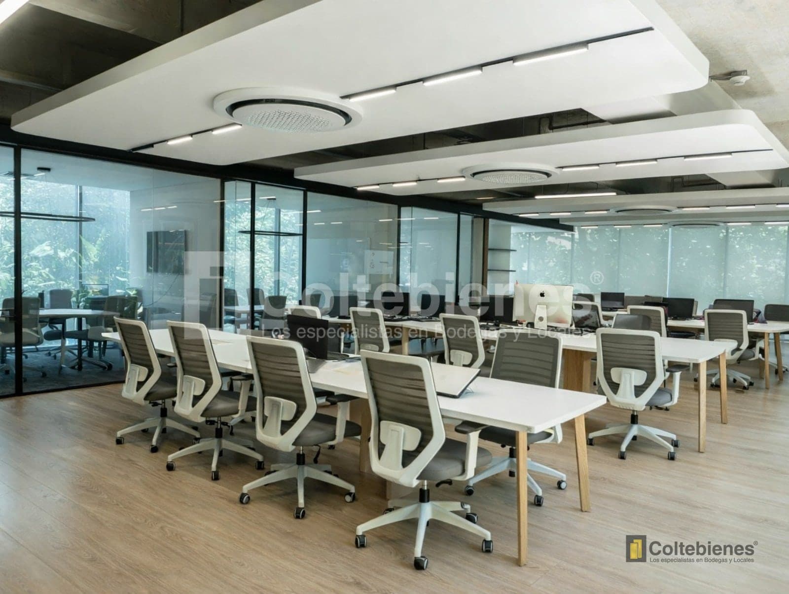 Oficina en arriendo – Velódromo, Medellín