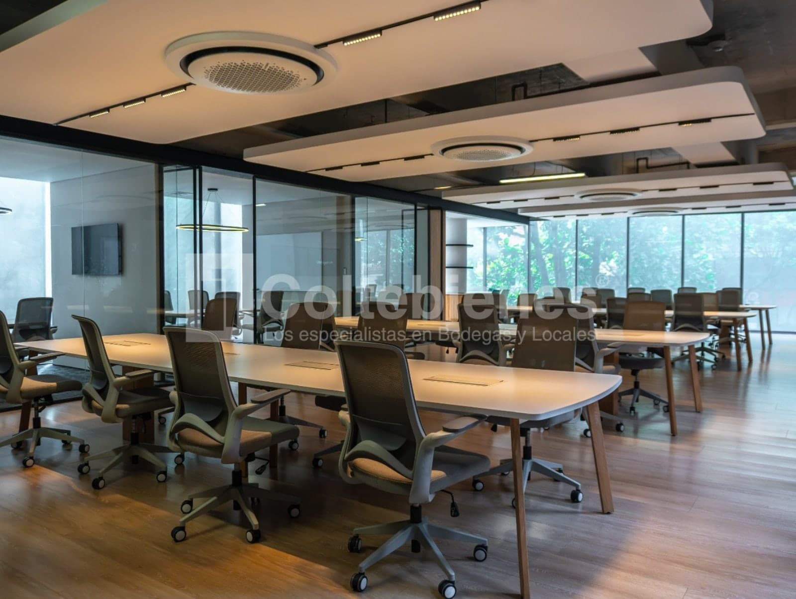 Oficina en arriendo – Velódromo, Medellín