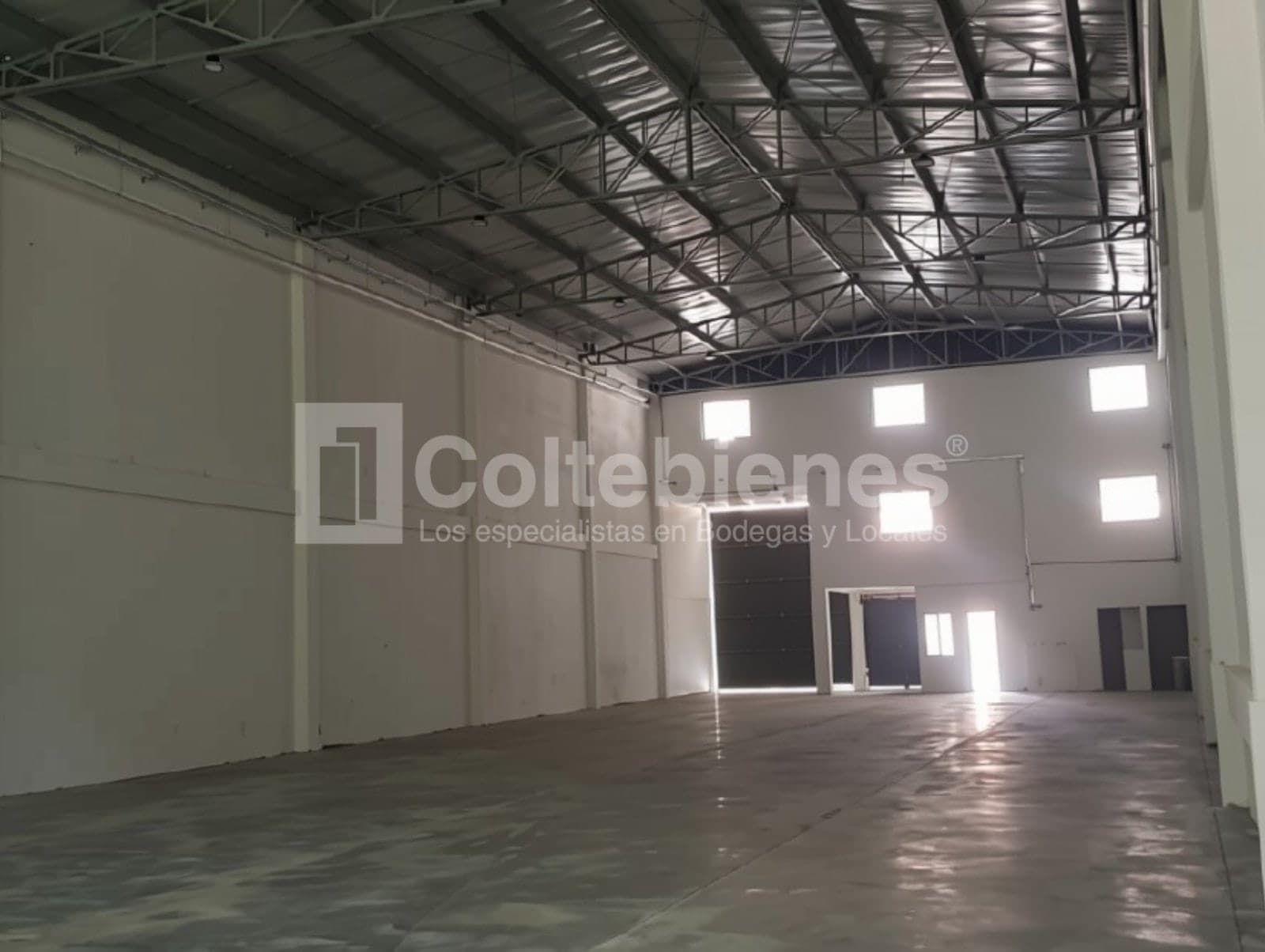Bodega en arriendo – La Tablaza, La Estrella