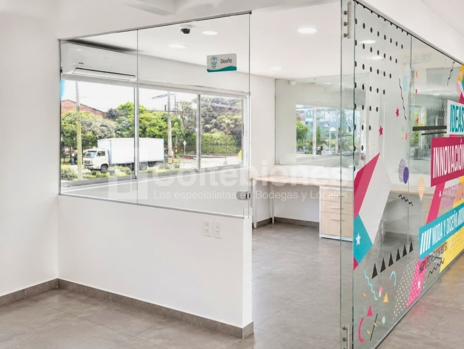 Oficina en arriendo - Guayabal, Medellín foto 2