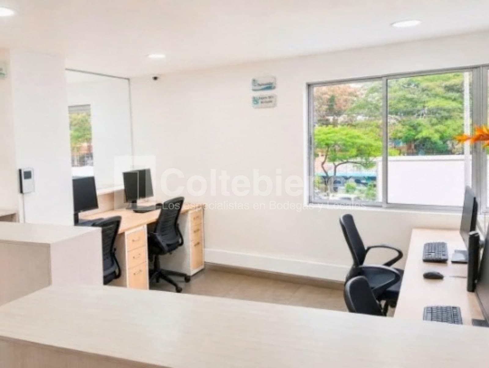 Oficina en arriendo - Guayabal, Medellín foto 4