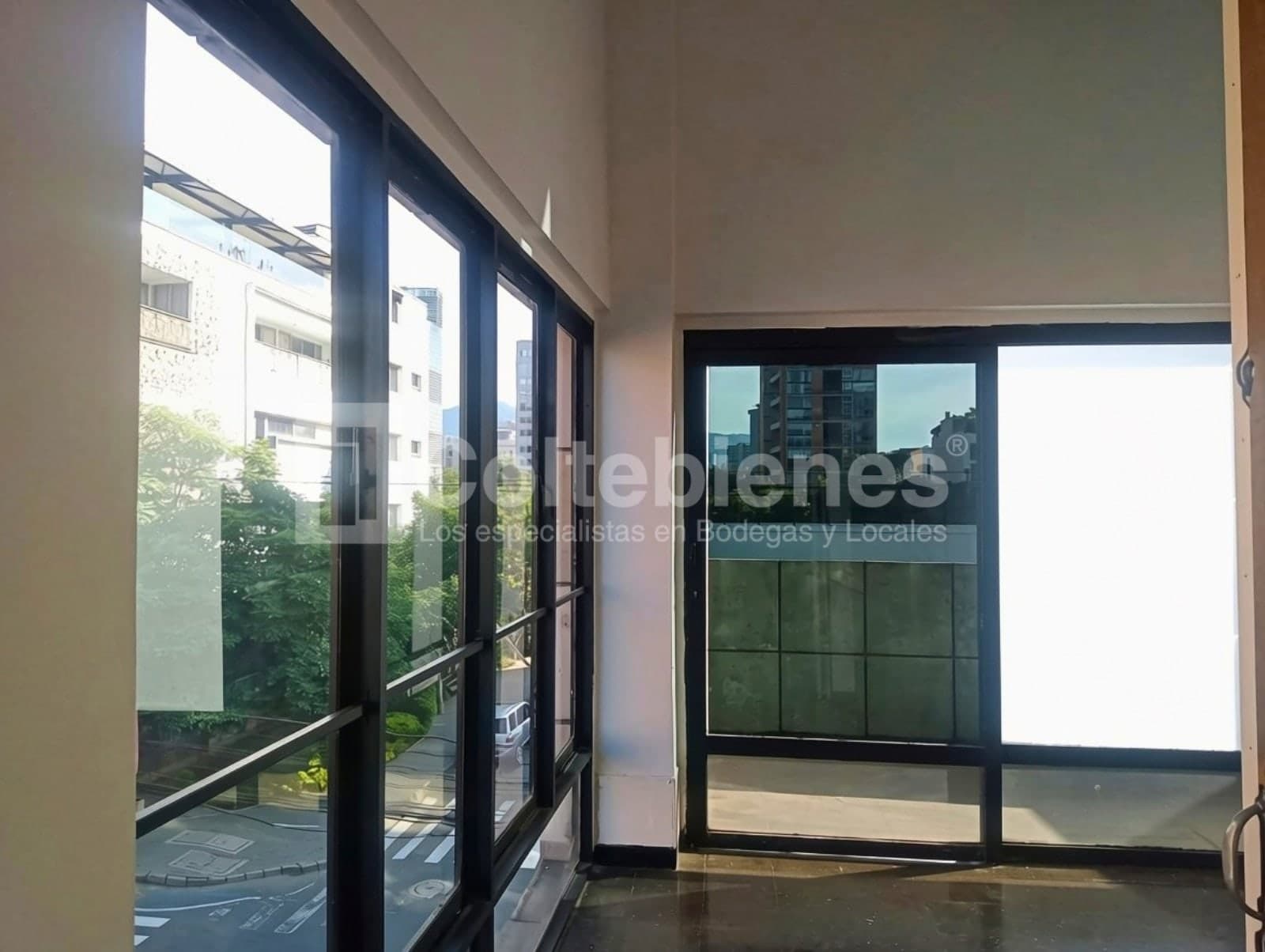 Oficina en arriendo – Poblado Astorga, Medellín foto 3