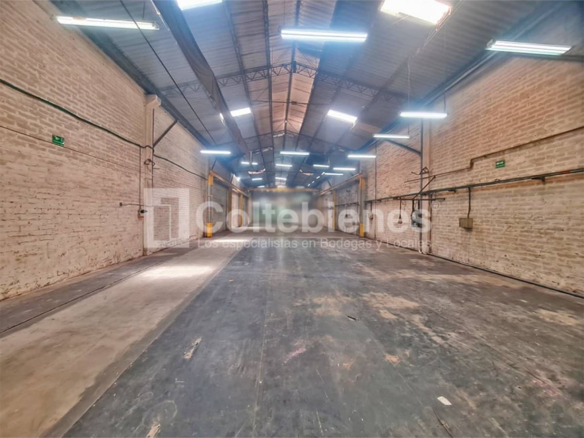 Bodega en arriendo – Barrio Colombia, Medellín