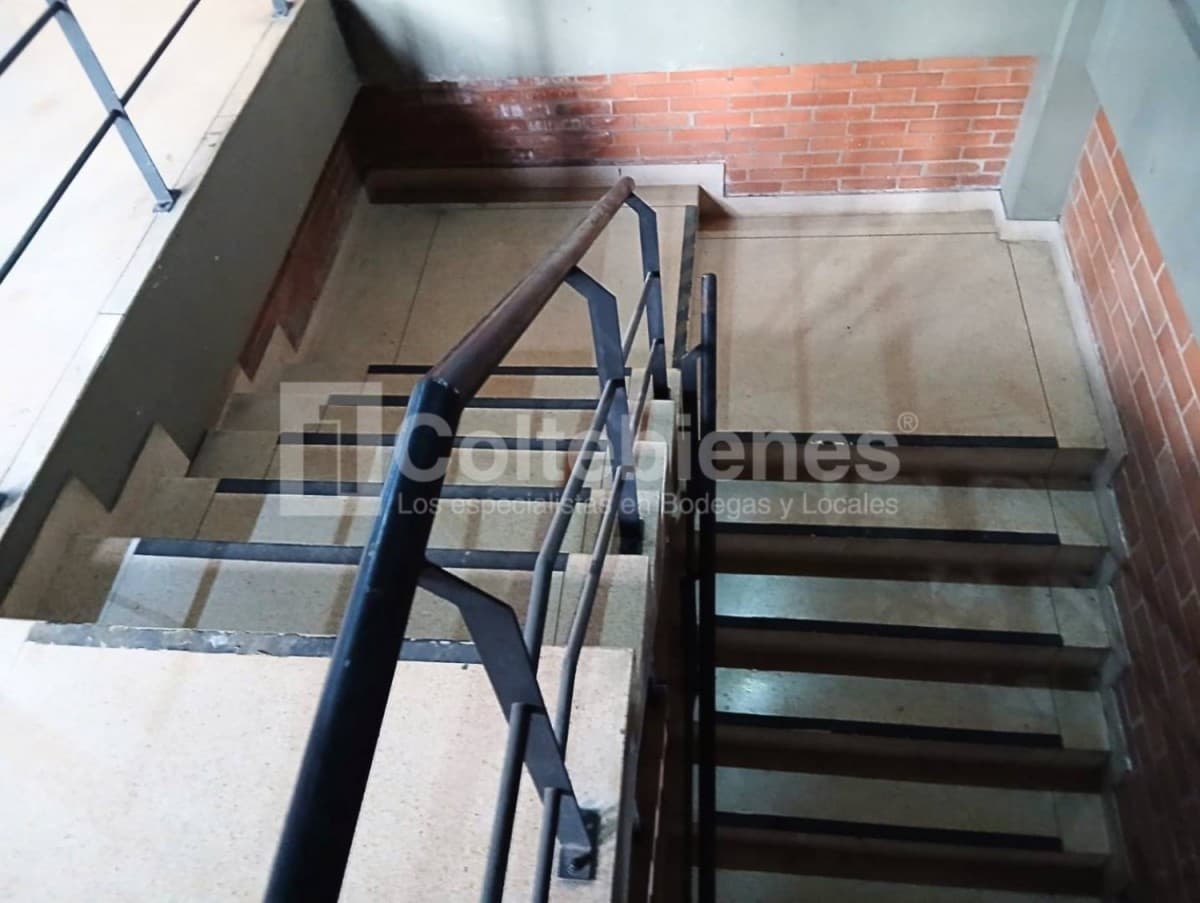 Local en arriendo – Sabaneta foto 3