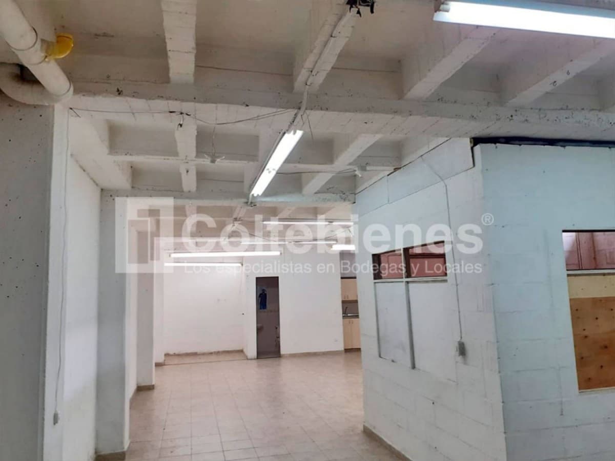 Local en arriendo – Guayabal, Medellín foto 2