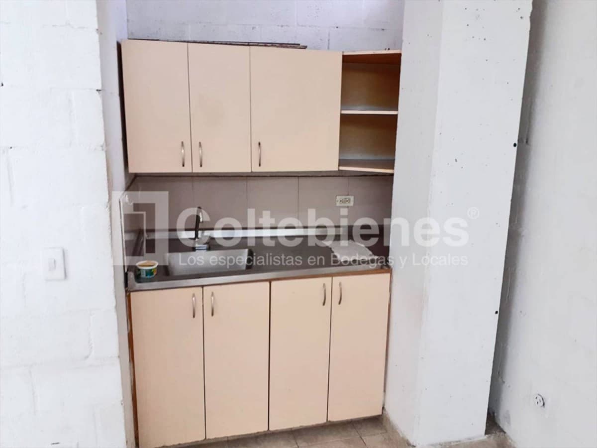 Local en arriendo – Guayabal, Medellín foto 4