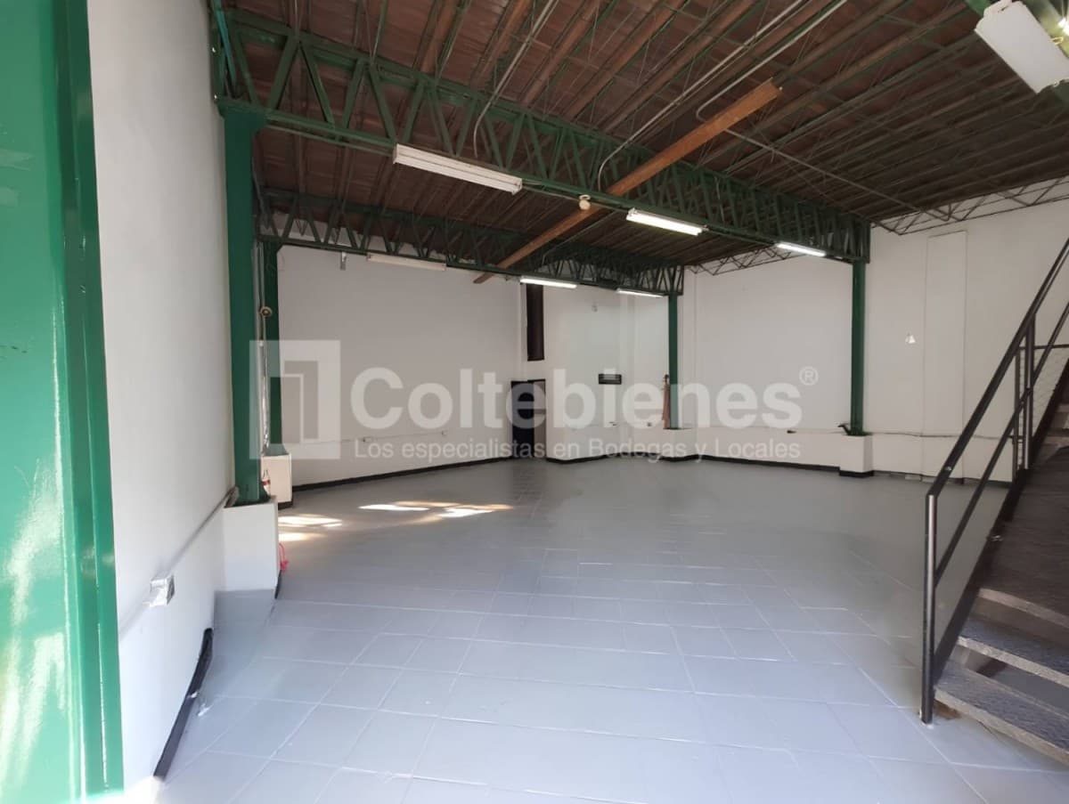 Bodega en arriendo – Barrio Colombia, Medellín foto 2