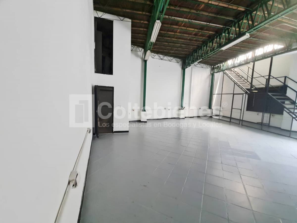 Bodega en arriendo – Barrio Colombia, Medellín foto 4