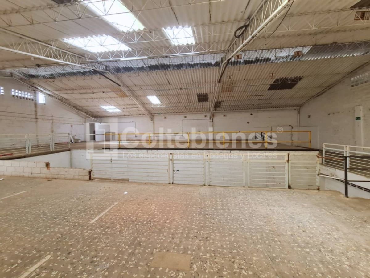Bodega en venta – Guayabal, Medellín foto 4