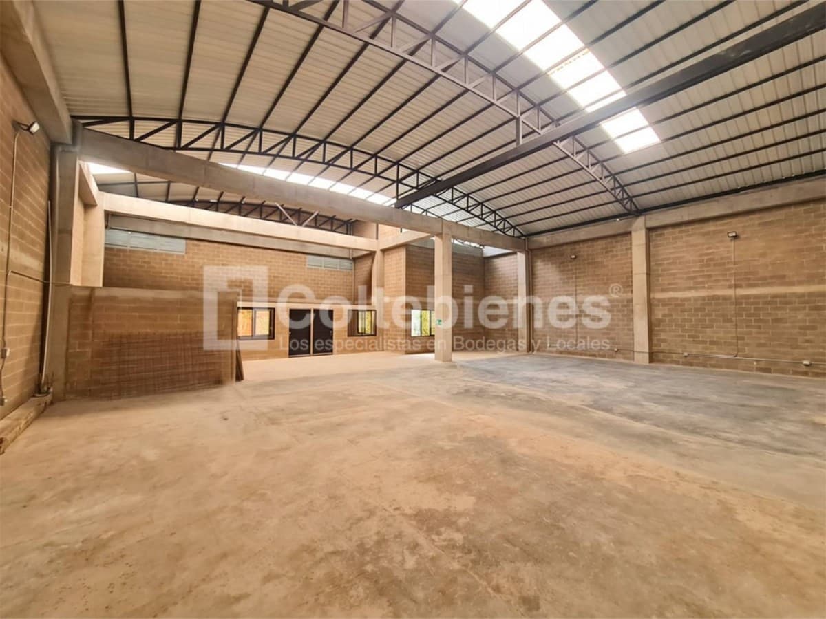 Bodega en arriendo/venta – La Estrella