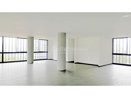 Oficina en venta – Poblado, Medellín foto 2