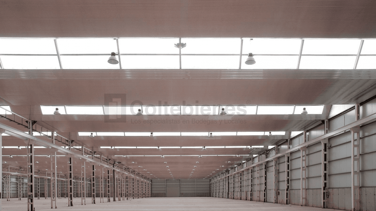 Bodega en venta – Copacabana