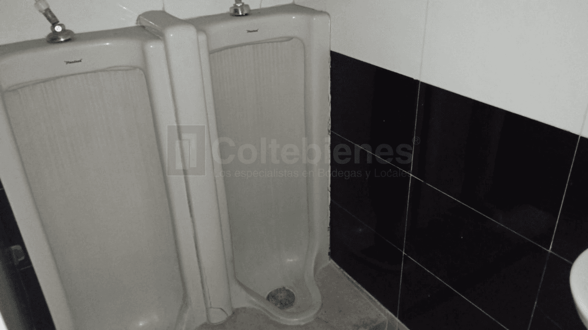 Local en arriendo – Centro, Medellín foto 4