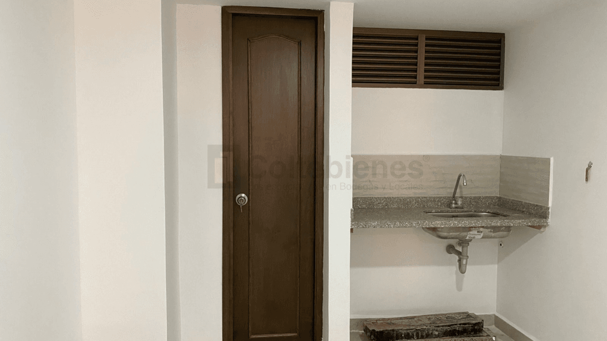 Local en venta – Sabaneta foto 5