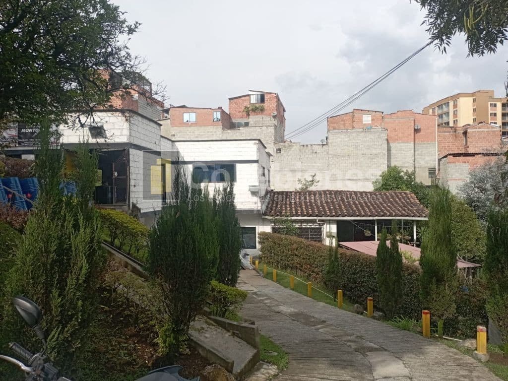 Casa en venta – Robledo, Medellín foto 5