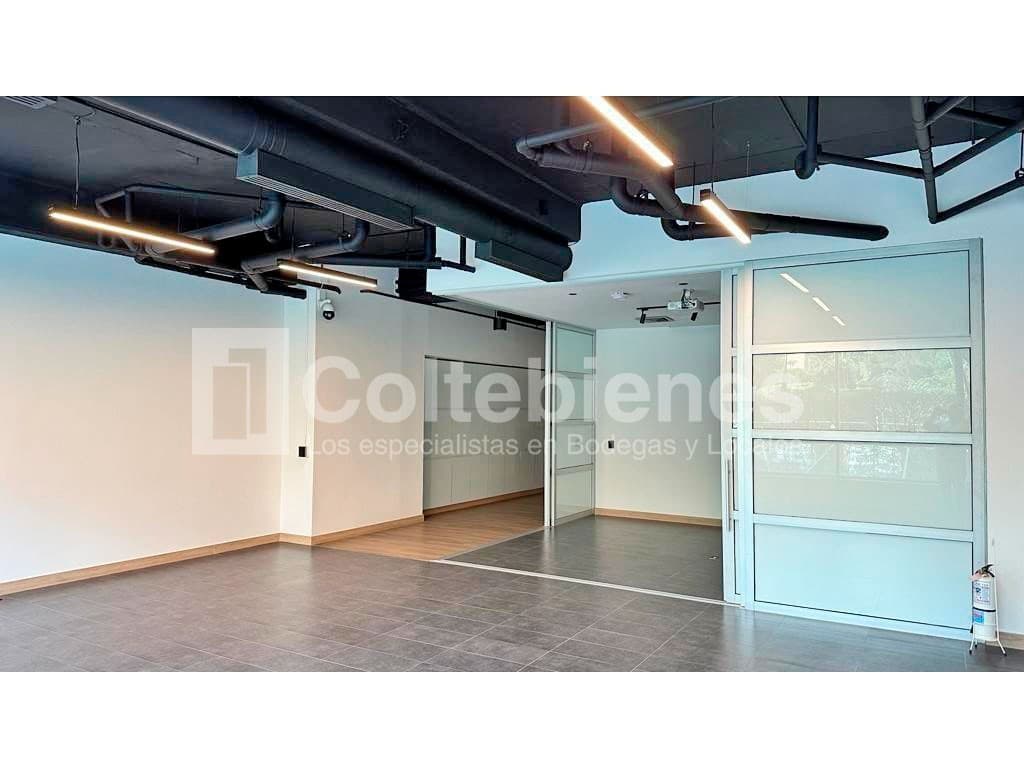 Oficina en arriendo – Poblado, Medellín foto 3