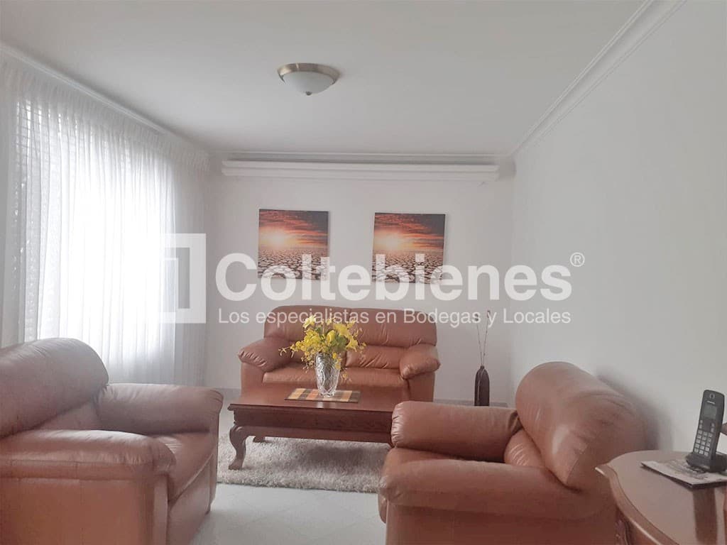 Casa en arriendo – San Pablo, Medellín foto 2