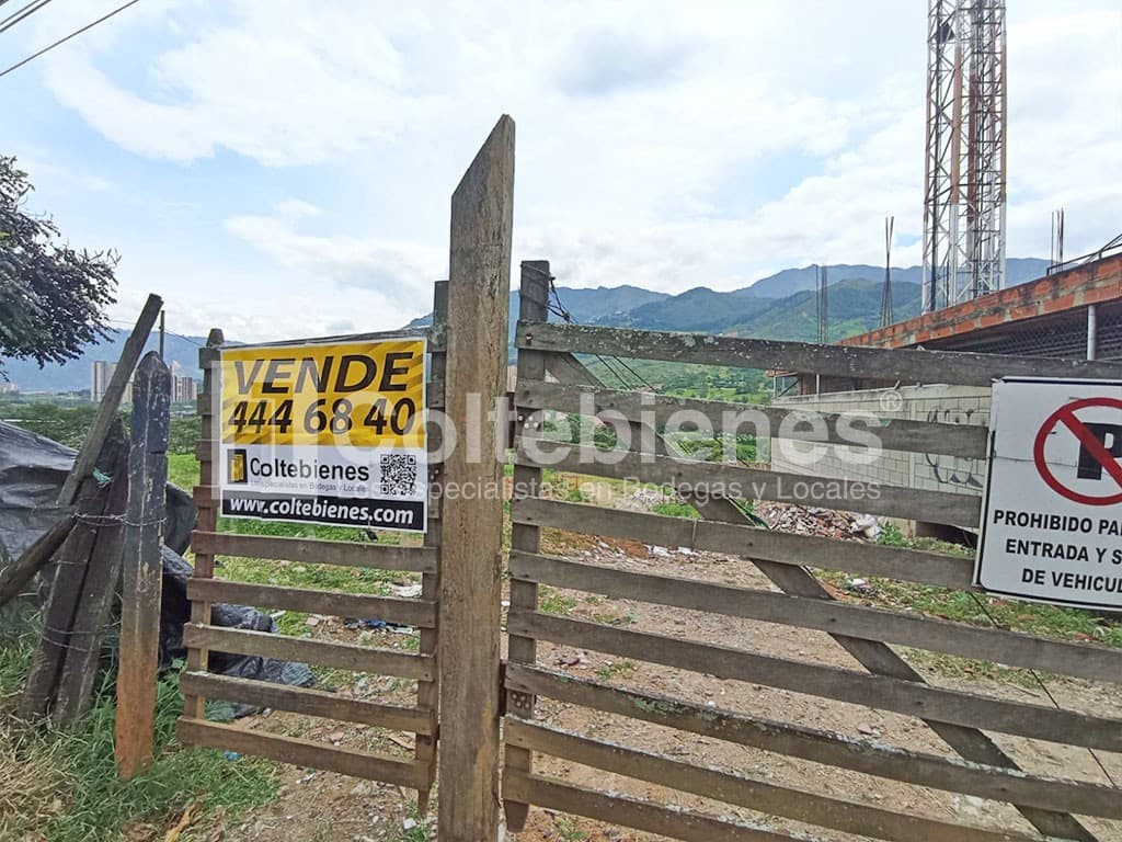 Lote en venta – Copacabana foto 4
