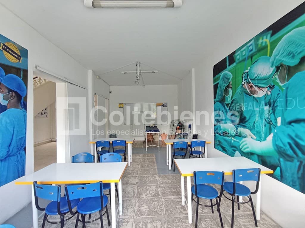 Casa en arriendo – Prado, Medellín foto 2