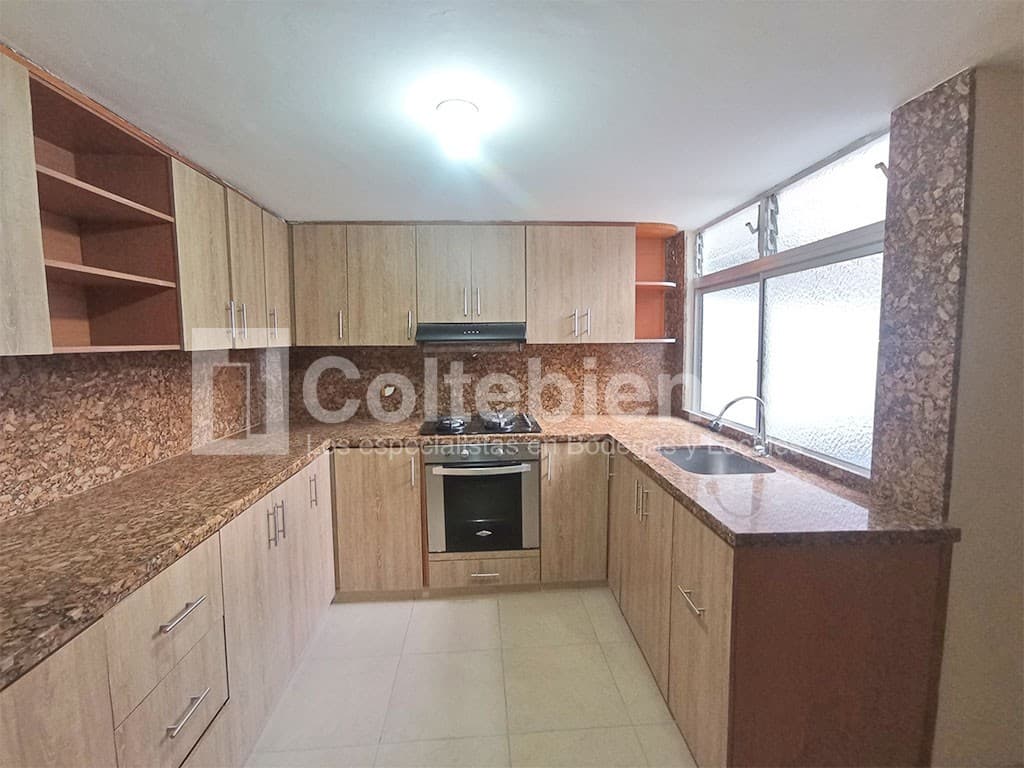 Apartamento en arriendo – Estadio, Medellín