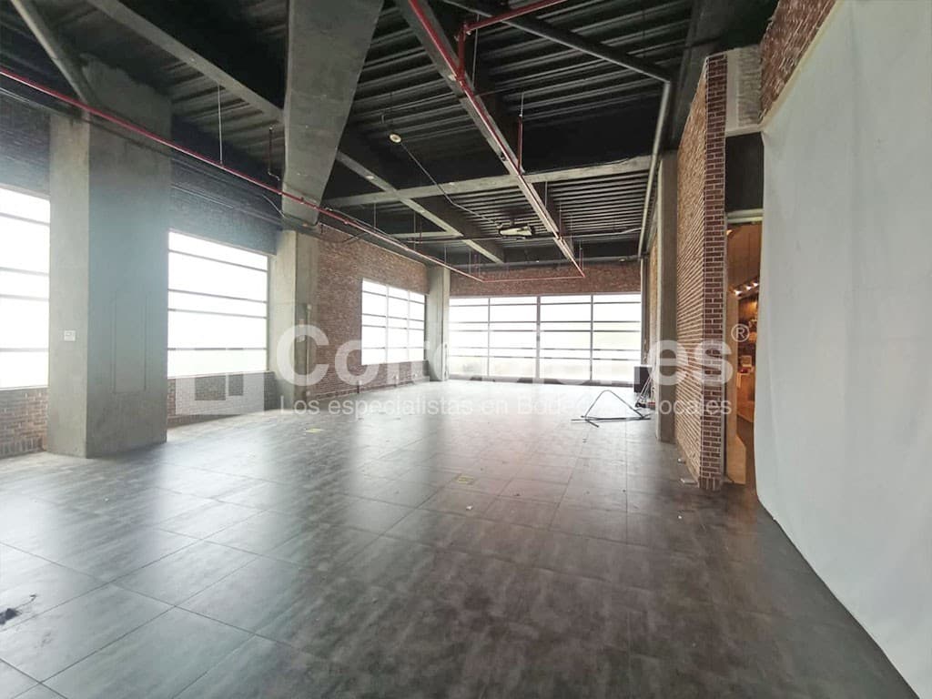 Local en venta – Poblado, Medellín foto 2